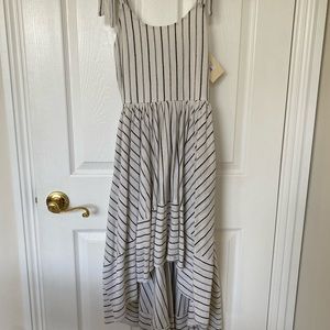 JOYFOLIE MIA JOY black and white stripe dress size 10. NWT